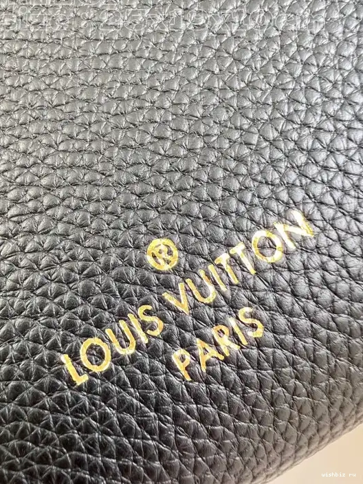 WIS Go & LOUIS Lock VUITTON 0325